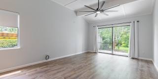8118 BAYMEADOWS Circle Gallery 12