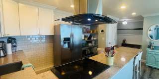 Beautiful Condo with Ocean Views Gallery 5
