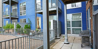 Modern 2-Bedroom Apartment with Private Patio in the Heart of Uptown Gallery 17