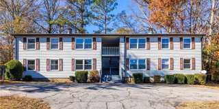 121 Mark Twain Circle Gallery 1