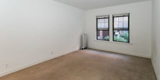 4455 S. Greenwood Avenue Gallery 19