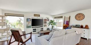 Bull Mountain Gem – Single-Level 3BR with 2 Living Areas, Large Yard & Pergola Patio Gallery 10