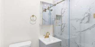 2074 Summit Avenue Gallery 5