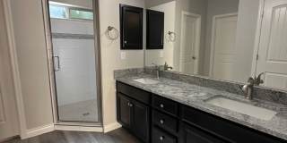 Beautiful 2024 Built 3 Bedroom, 2 bathroom home with RV Parking Gallery 30