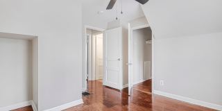 Newly Renovated - 3 Bed, 1.5 Bath Single-Family Home w/ Garage!! Gallery 29