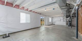 6818 Gateway Crossing Street Gallery 30