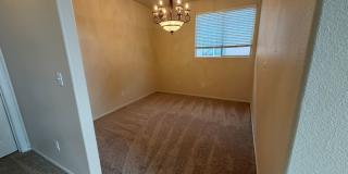 GREAT 2 STORY HOME W/ POOL & SPA Gallery 21