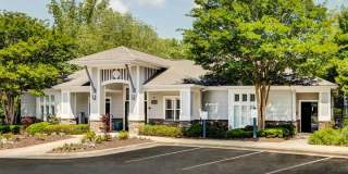 Avana Lake Norman Gallery 31