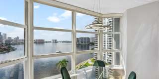 19195 NE 36th Ct Gallery 11