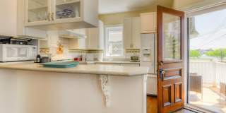 16 Abbott Avenue Gallery 13