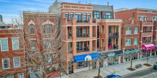 3829 N Southport Gallery 11