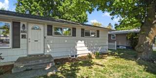 Warm & Welcoming Home in Spokane – Great Location on W Bismark Ave Warm & Welcoming Home in Spokane – Great Location on W Bismark Ave Gallery 39