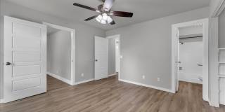 1012 N Turtle Creek Dr Gallery 12