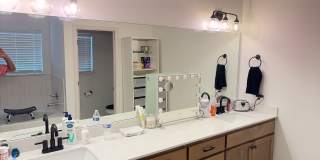 Very Nice 4 Bedroom 2 Bathroom House in Mustang Schools Gallery 9