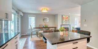 12 Middlefield Street Gallery 9