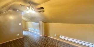 Charming 3 Bedroom Single Family Home Available Now!! Gallery 19
