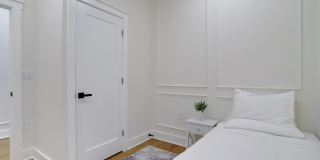 1404 MASSACHUSETTS Avenue SE Gallery 32