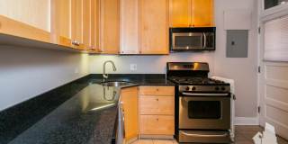 538 West Cornelia Avenue Gallery 3