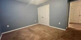 4/3/2 HOME IN EDINA GARDEN OF EDEN Gallery 37