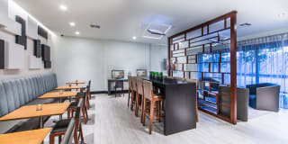 Bell South Bay Gallery 18