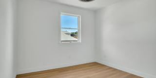 1309 N Bridge Street Gallery 63