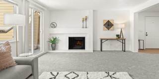 Adorable 2 bed, 2 bath Condo with Garage and Massive Deck in Salmon Creek! Apply Now! Gallery 1