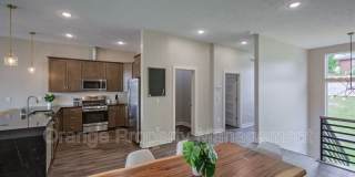 630 N 46th Gallery 16