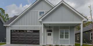 Modern 4 Bedroom Home in Red Bank Gallery 3