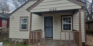 2123 Lyon Avenue Gallery 1