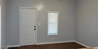 Now Pre-Leasing - Renovated 1 Bedroom Gallery 7