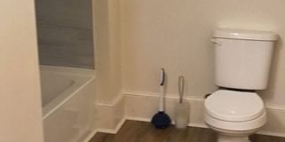 Charming 3BR Duplex in Norfolk Gallery 8