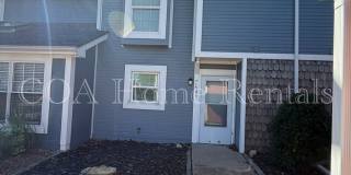 Beautiful Remodeled Town Home Beautiful Remodeled Town Home Gallery 1