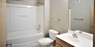 The Murals of LynLake Gallery 19