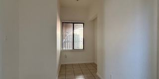 2012 E 7th Street Gallery 11