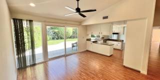 Spacious 3BR Single-Story Residence | Central Air, Fireplace, Private Backyard Retreat Gallery 5
