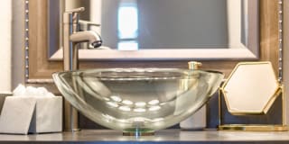 The Hamptons Gallery 28