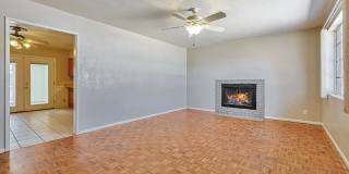 WALK TO ASU.  6 Bed 4 Bath right near campus Gallery 4