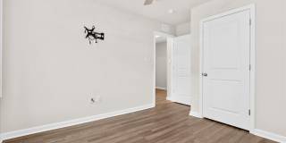 367 FOREST EDGE AVE Gallery 12