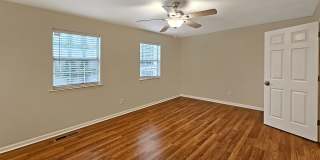 COMING SOON: Beautifully Updated 2/2.5 Townhome Near Truist Park Gallery 33