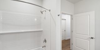 Alma Apartments - Affordable Housing Gallery 15