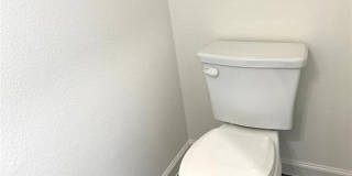 1901 Chapel Hill Road Gallery 17