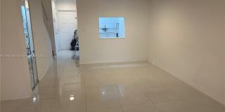 1624 NW 90th Way Gallery 1