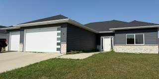4 Bedroom Home - Stonebridge Farms Gallery 1
