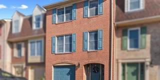 8024 HOLLOW REED Court Gallery 1