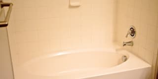 Estate Villas at Krum Gallery 14