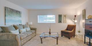 Nob Hill Apartments Gallery 11