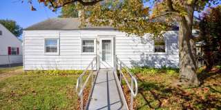 3 BD 1 BA South Colonie Schools Gallery 1