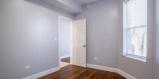 4837 W Monroe Street Gallery 14