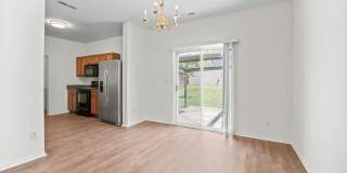 Newly Renovated SFH near Northlake Mall Gallery 8