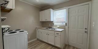 2 Bedroom/1 Bath Gallery 9